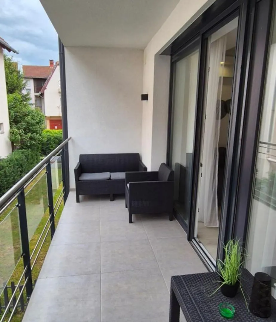 Oasis Apartman Hajdúszoboszló Apartament